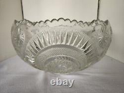 17 Piece Vintage LE Smith Sléwed Horseshoe Glass Pinwheel Punch Bowl