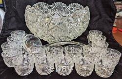 19 Piece L. E. Smith Daisy & Button Clear Glass Punch Bowl, 17 Cups & Glass Ladle