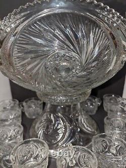 1980s LE Smith Clear Crystal Glass McKee Aztec 13d Punch Bowl Set 10 Cups