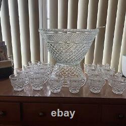 39 Pc Punch Bowl Set 18 Cups And Hangers Anchor Hocking Diamond Pt Wexford