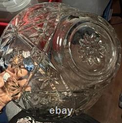 Anchor Hocking Early American Prescut (EAPC) punch bowl set