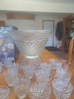 Anchor Hocking Vintage 21-Piece Wexford Pattern Punch Bowl Set Original Box