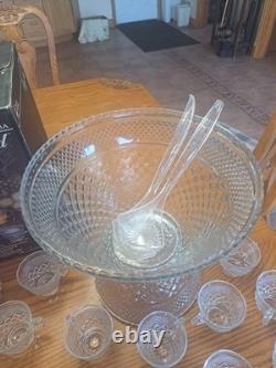 Anchor Hocking Vintage 21-Piece Wexford Pattern Punch Bowl Set Original Box