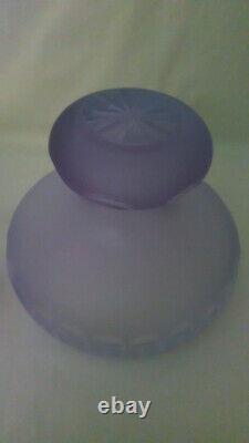 Beautiful Alexandrite Glass Punch/Salad Bowl Set That Changes Color