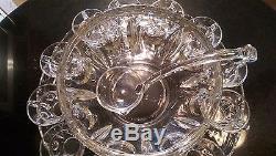 Beautiful Antique 12 Cup Punch Bowl on Matching Platter with Glass Ladle
