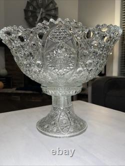 Beautiful Crystal Punch Bowl With Rotec Design, 2 Matching Cups