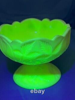 Cambridge Inverted Strawberry Child's Custard Uranium? Glass Footed Punch Bowl