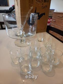 Complete vintage West Virginia Glass punch bowl set with original box. Has 14