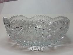 Crystal Punch Bowl Cut Glass Beautiful Pattern size 8 dia 3 height