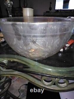 Depression glass punch bowl w10 cups