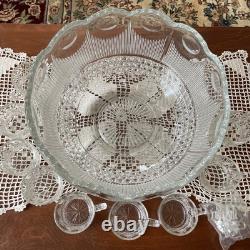 EAPG Glass MANHATTAN Punch Bowl Bulls Eye Tiffin Franciscan 13 3/8 x 8 Cups