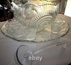 EXQUISITE SET PUNCH BOWL CUPS UNDERPLATE LADLE PINWHEEL & STARS L. E. Smith