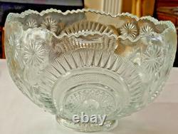 EXQUISITE SET PUNCH BOWL CUPS UNDERPLATE LADLE PINWHEEL & STARS L. E. Smith