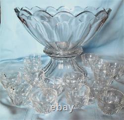Gorgeosus Large Heisey Crystal Punch Bowl Stand & 14 cups Colonial 300 Pattern