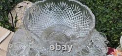 Gorgeous L. E. Smith Pineapple Vintage Heavy Cut Glass 11 Qt Punch Bowl 16 Cups