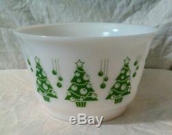 Hazel Atlas Vtg. Punch/Eggnog Bowl Set Green/Red Christmas Trees Mugs Milk Glass