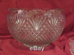 Heavy Crystal 20 piece Punch Bowl Set Pineapple Design. L. E. Smith Glass Co