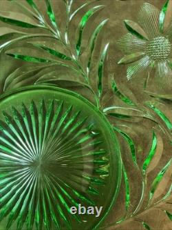 Huge 1920s Tiffin glass Smith Holiday pattern Flared green Non-uv Punchbowl