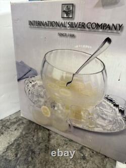 International Silver Co Vtg 25C OPTIC Glass Punch Bowl with8 cups, Platter& ladle
