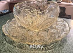 L E SMITH punch bowl & platter base 12 cups PINWEELS & STARS SLEWED HORSESHOES L E SMITH punch bowl & platter base 12 cups PINWEELS & STARS SLEWED HORSESHOES