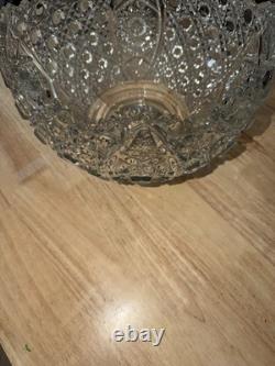 L E Smith Crystal Daisy and Button Punch Bowl 12 Cups, Glass Ladle beautiful