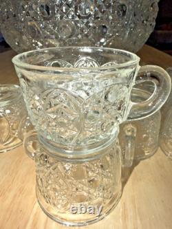 L E Smith Crystal Daisy and Button Punch Bowl 12 Cups, Glass Ladle beautiful