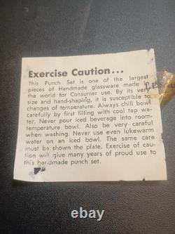 L E Smith Crystal Daisy and Button Punch Bowl 12 Cups, Glass Ladle beautiful con