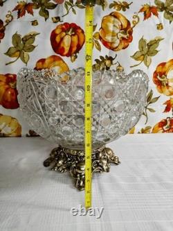 L E Smith Glass Daisy and Button Punch Bowl, Silver Stand, 12 Cups, Glass Ladle