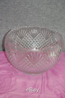 L. E. Smith Glass Pineapple Fan Punch Bowl Set Silver Plate Ladle 18 Cups M3934