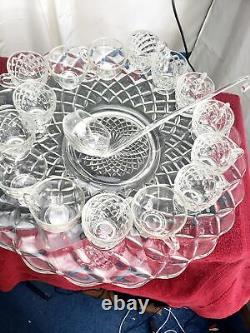 L. E. Smith Holiday Pressed Glass Punch Bowl Set With 15 Cups