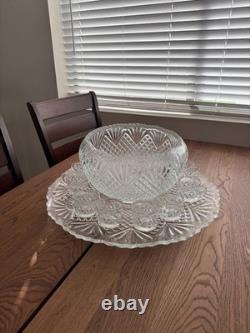 L. E. Smith Pineapple Punch Bowl Set Glass Bowl Torte Platter 12 Cups Vintage