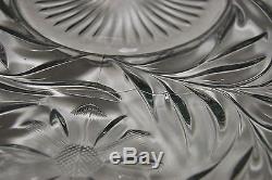 L. E Smith Pressed Glass Holiday Pattern 14 Piece Punch Bowl Set (L2607)