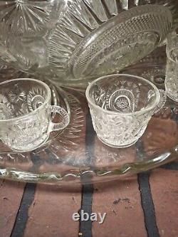 L. E. Smith Punch Bowl And Platter And 12 Cups Pinwheel Pattern