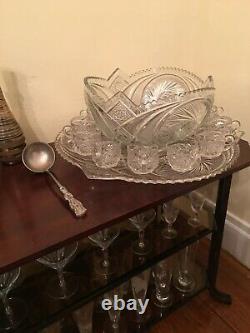 L. E. Smith Vintage 1930s Glass Pinwheel and Stars Slewed Horseshoe Punch Bowl