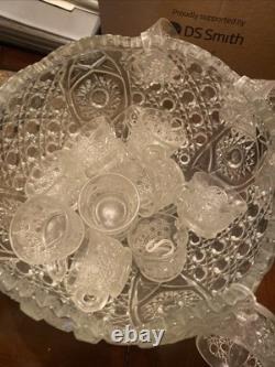 L E Smith Vintage Daisy And Button Punch Bowl Set With12 Cups & Ladle