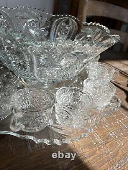 L. E. Smith Vintage Fifteen Piece Punch Bowl Set Galaxy Pattern