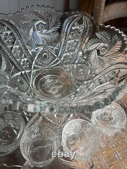 L. E. Smith Vintage Fifteen Piece Punch Bowl Set Galaxy Pattern