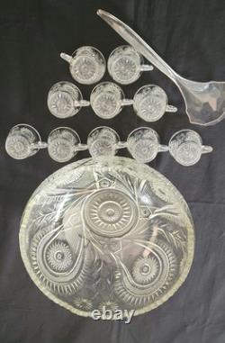 LE Smith 14.5X8 Punch Bowl, 10 Cups Pinwheel & Stars Etched & Plastic Ladle