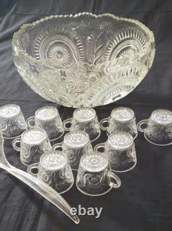 LE Smith 14.5X8 Punch Bowl, 10 Cups Pinwheel & Stars Etched & Plastic Ladle