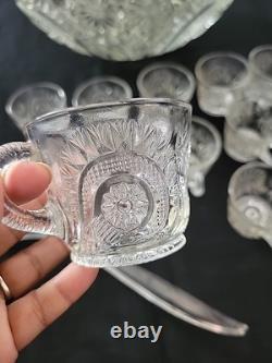 LE Smith 14.5X8 Punch Bowl, 10 Cups Pinwheel & Stars Etched & Plastic Ladle