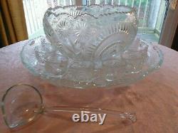 LE Smith Glass Punch Bowl Set 12 Cups Ladle Pinwheel and Star 15PCS Wedding