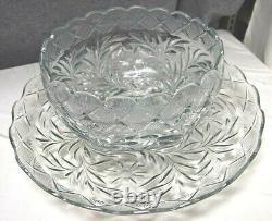 LE Smith Punch Bowl, Plate, 12 Cups Holiday Pattern 14 Pc Pressed Glass L2607