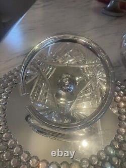 Large crystsl punch bowl With Lid