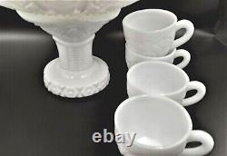 MC KEE CONCORD PATTERN WHITE MILK DEPRESSION GLASS PUNCH BOWL 1940s With 9 CUPS