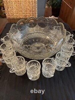 Manhattan 1910 LE SMITH 1955 Punch Bowl Scalloped Edge 14 Mid Century 24 Cups