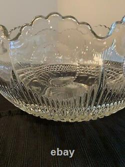 Manhattan 1910 LE SMITH 1955 Punch Bowl Scalloped Edge 14 Mid Century 24 Cups