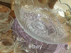 Manhattan US Glass, RARE, Antique Punch bowl AND 10 Cups SET excellent