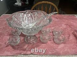 McKee the Concord Glass Punch Bowl & Cups Vintage