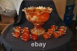 Northwood MASTER Grape & Cable Marigold 14 Piece Punch Set Very Nice