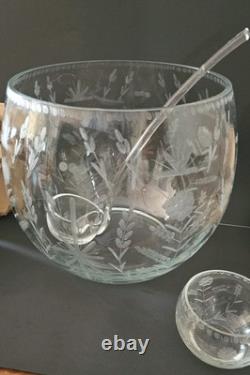 Paul Revere FLOWER CUT Etched Crystal Punch Bowl with 8 Cups And Glass Ladle-NEW
